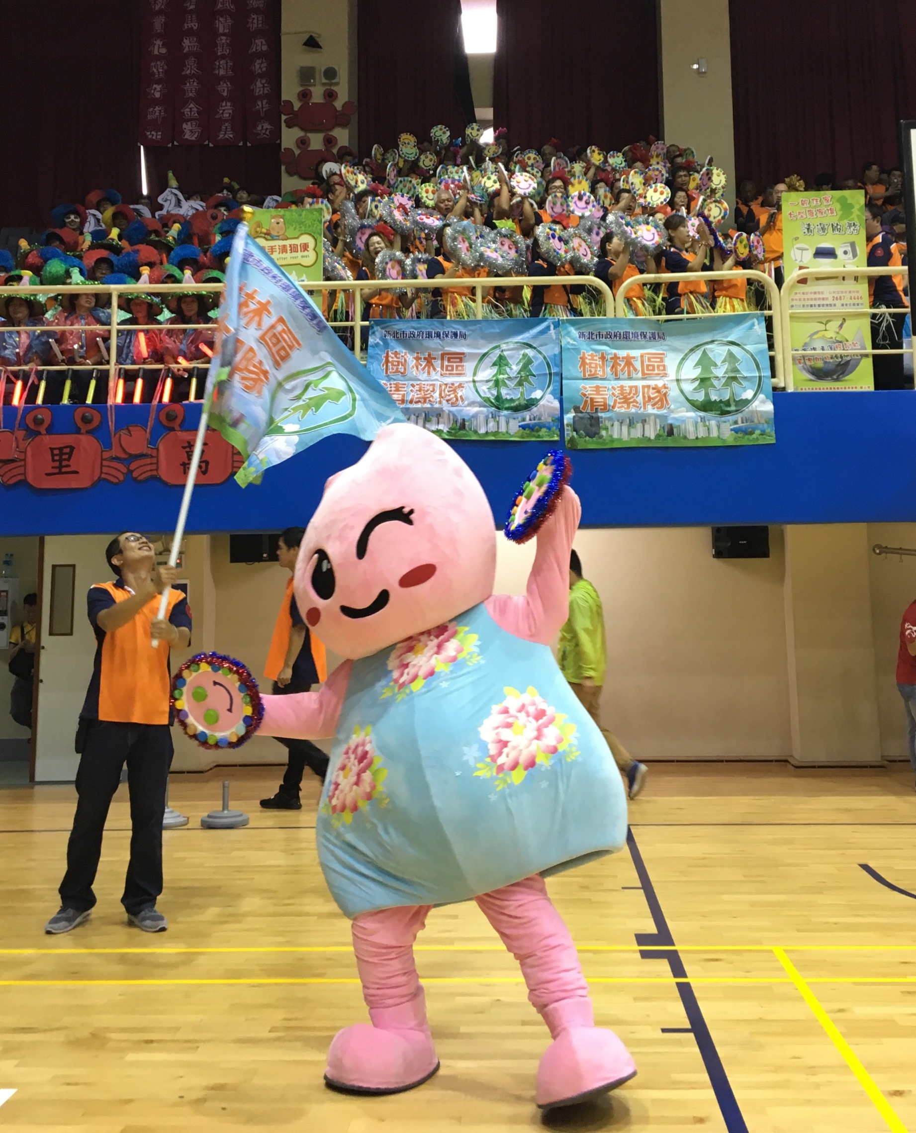 8.樹林區隊可愛吉祥物用滿滿活力帶動大家喊出隊呼.JPG