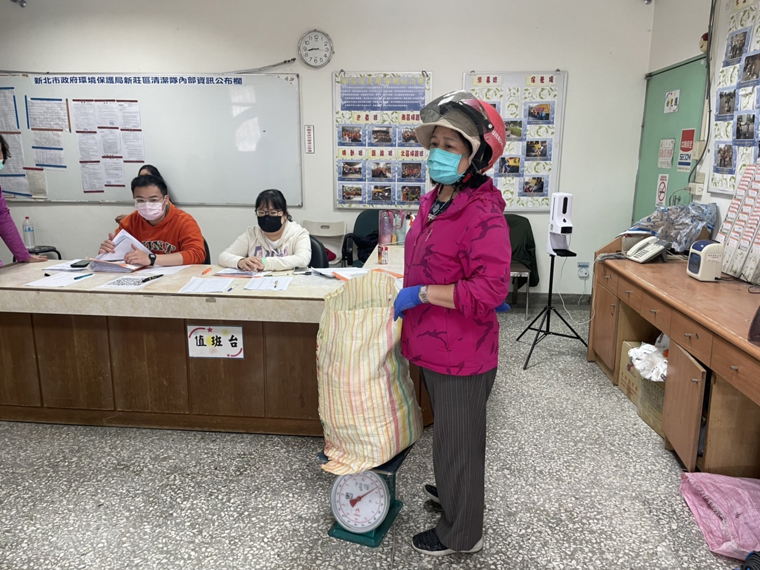 7.新莊區李小姐110年度獲得第2名撕小廣告達人,已連續兩年獲得達人第2名殊榮.jpg圖片