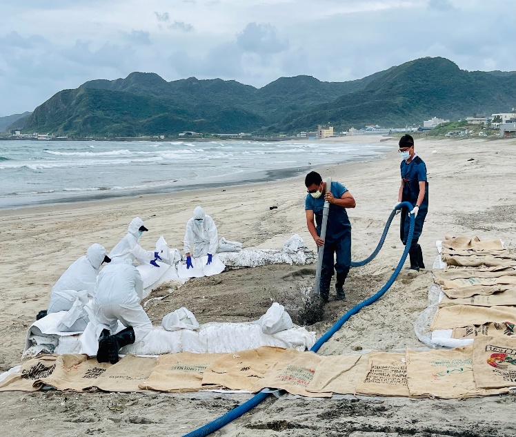岸際污染砂石清除油污洗滌工法