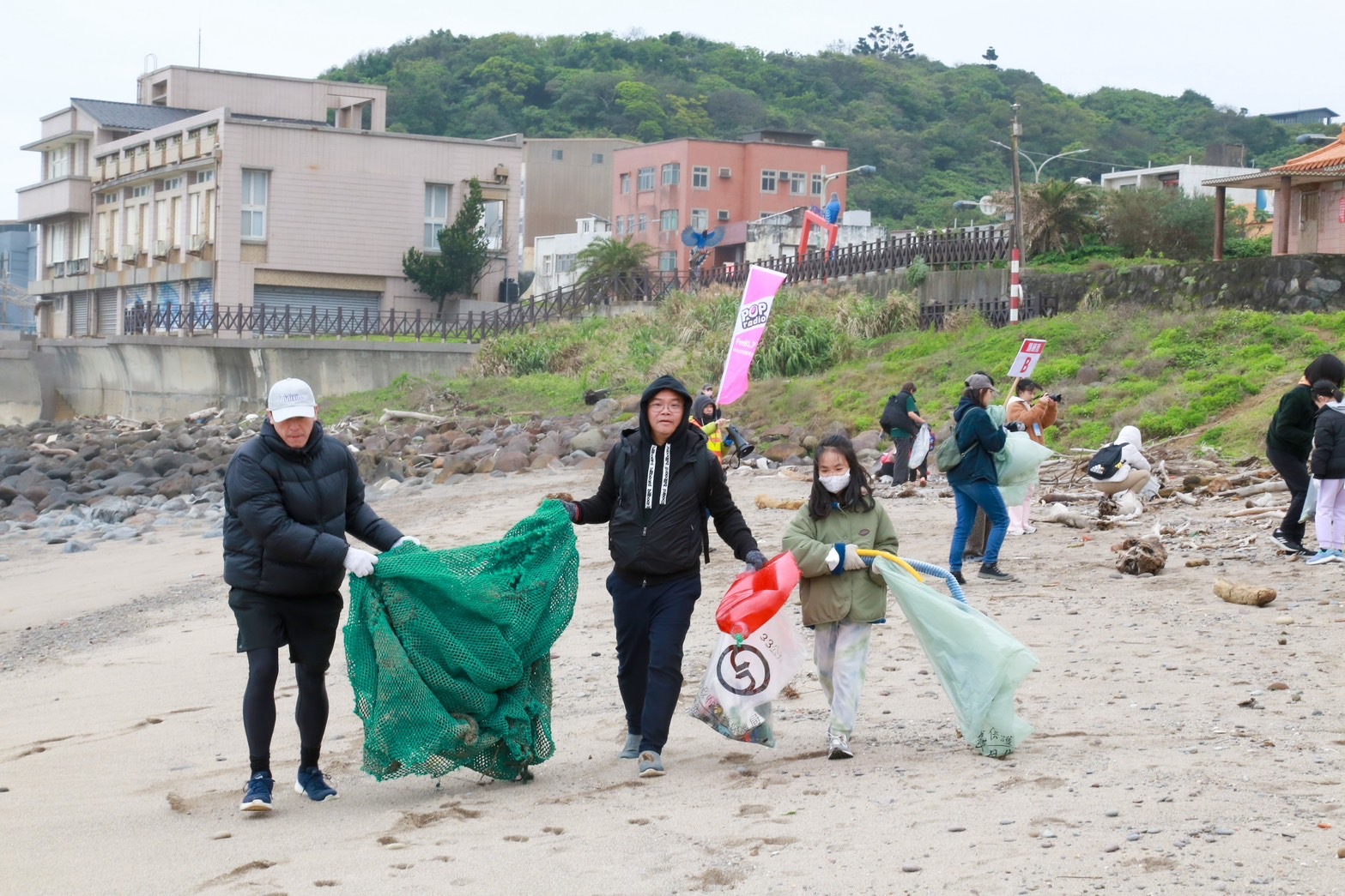新北海灘認養政策3