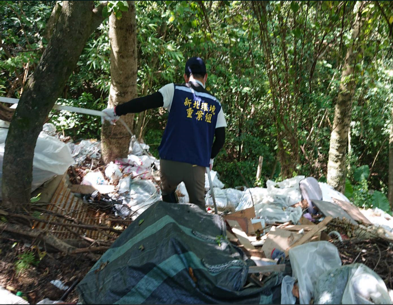 竹筍園遭非法棄置廢棄物