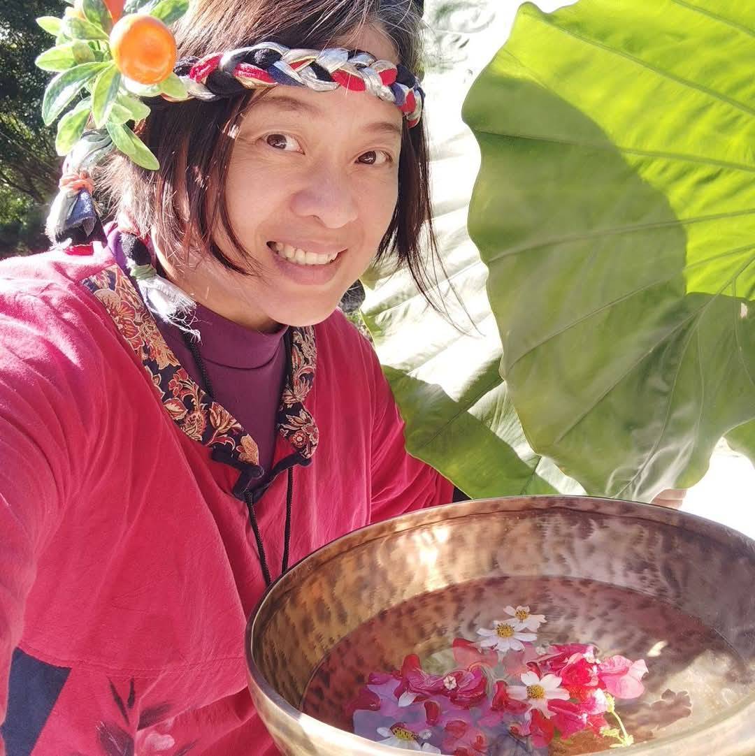 大腳Y劇團 – 張瓊文